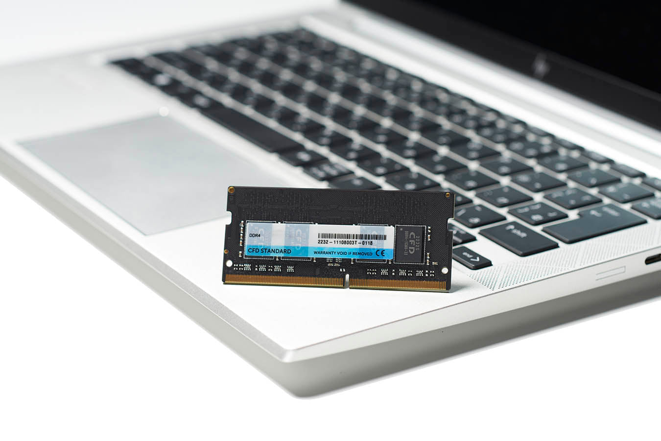 CFD Standard DDR4-2400 ノート用メモリ 1枚組 8GB D4N2400CS-8G